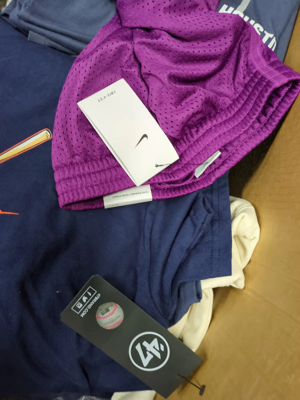 8729726563646510944 Buy Clothing Pallets